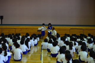 201908262gakkisigyousiki001.JPG