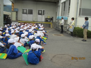 20191024kyuusyokusentakengaku002.JPG