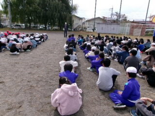 20251105hinan001.jpg