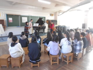 20251119piano001.JPG