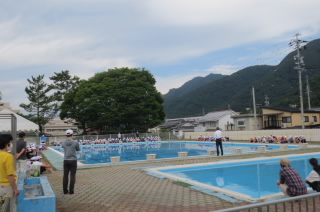 06-21 高学年プール開き (1).JPG