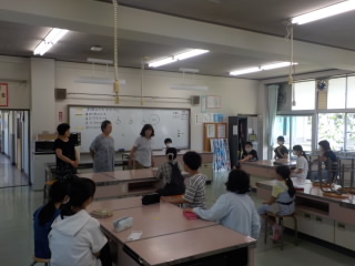クラブ指導者紹介式 (1).JPG