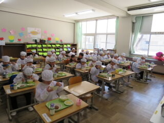 20250409-1.kyushoku02.JPG