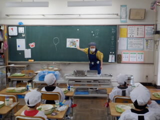 20250612-1.CenterKyushoku1.JPG