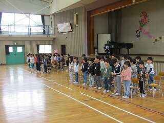 1年生を迎える会 (4).jpg