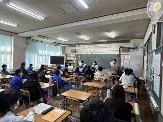 自主学習_堀内茜_写真用_2.jpg