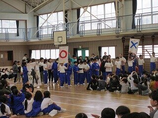 1年生を迎える会 (3).jpg
