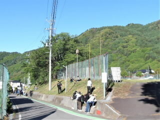r7051104.jpg