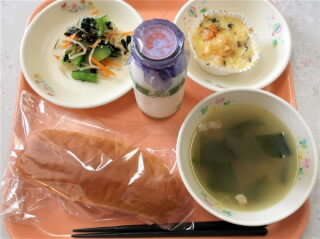 r7110712.jpg