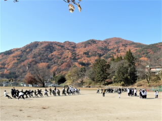 r7112002.jpg