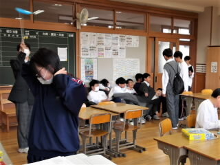 r7112622.jpg