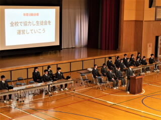 r7121801.jpg