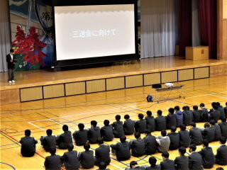 r8011303.JPG