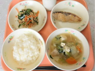 r8012002.jpg
