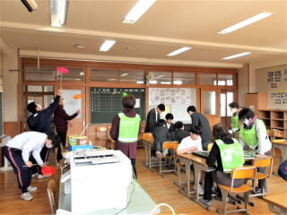 r8030202.jpg