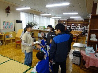 e0e7126d-fcad-471c-ad55-9fff6d61a49a.jpg