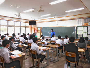 kyousitu.jpg