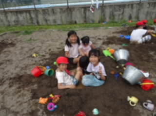 1ねんつちやすなとなかよし.jpg