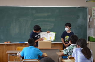 6年読書週間.jpg