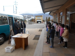 202011bookbus003.JPG