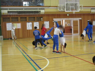 ５年１ - 編集済み.jpg