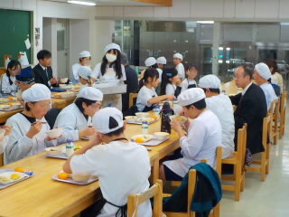 DSCN9900.JPG