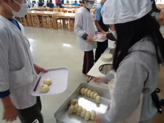 おやき配膳.JPG