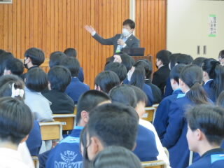 ryo.JPG