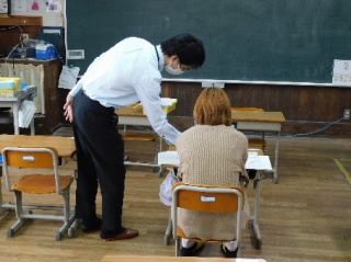 gakkouhokenn2.jpg