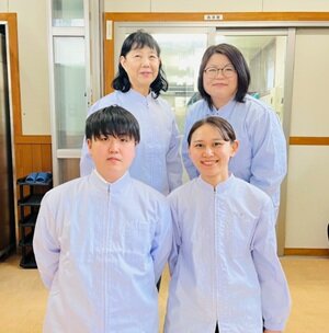2025調理員 写真HP用.jpg