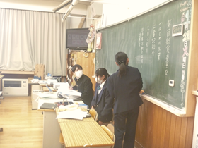 後期生徒会②HP用.png