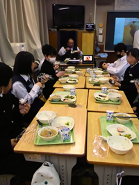 おにぎり④HP用.png