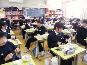 おにぎり⑤HP用.png