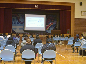 中学校説明会②HP用.png