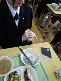 おにぎり②HP用.png