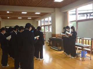 生徒集会③ー1HP用.jpg